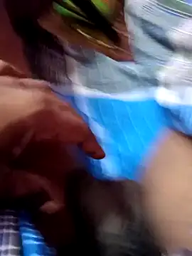 Snapshot of dolphiinn chatting on 11-22-25, 01:54 dolphiinn online show from 11-22-25, 01:54