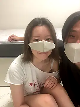 Snapshot of reon_reonreon chatting on 10-20-25, 06:25 reon reonreon online show from 10-20-25, 06:25