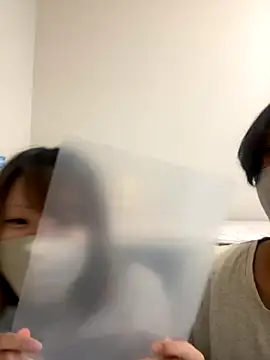 Snapshot of reon_reonreon chatting on 10-23-25, 06:02 reon reonreon online show from 10-23-25, 06:02