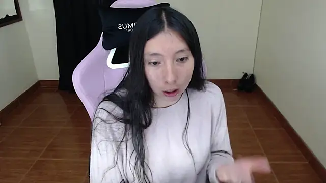 ScarlettShirahoshi online show from 10-01-25, 03:18