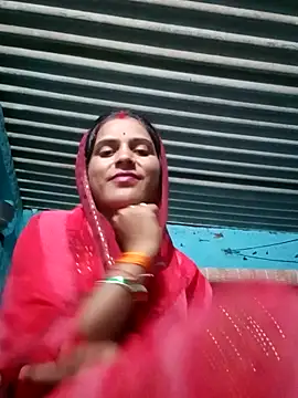 Snapshot of Mohini-xx chatting on 09-08-25, 03:44 Mohini-xx online show from 09-08-25, 03:44