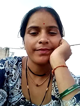 Snapshot of Mohini-xx chatting on 09-15-25, 01:00 Mohini-xx online show from 09-15-25, 01:00