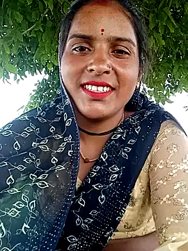 Snapshot of Mohini-xx chatting on 09-18-25, 10:06 Mohini-xx online show from 09-18-25, 10:06