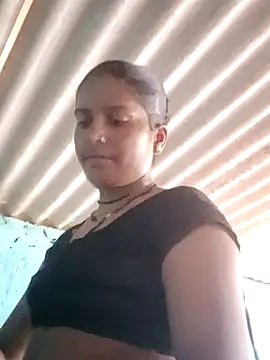 Snapshot of Mohini-xx chatting on 09-29-25, 04:17 Mohini-xx online show from 09-29-25, 04:17