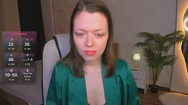 Lunar Lily online show from 02-13-26, 06:09