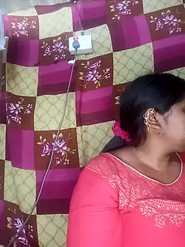 Hot-Show2 online show from 03-05-26, 10:00