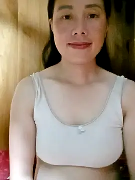 Snapshot of LyyChac chatting on 09-11-25, 12:16 LyyChac online show from 09-11-25, 12:16