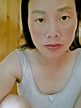 Snapshot of LyyChac chatting on 09-18-25, 05:53 LyyChac online show from 09-18-25, 05:53