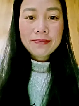 Snapshot of LyyChac chatting on 11-28-25, 10:01 LyyChac online show from 11-28-25, 10:01