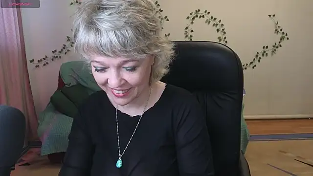 Snapshot of Rosette_Pricky chatting on 06-07-26, 02:54 Rosette Pricky online show from 06-07-26, 02:54