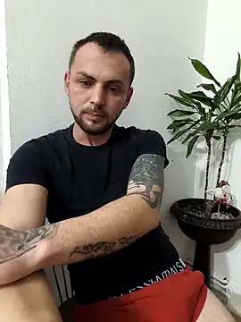 Snapshot of papichulo0099 chatting on 02-08-26, 02:15 papichulo0099 online show from 02-08-26, 02:15