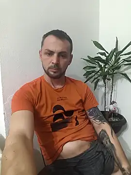 Snapshot of papichulo0099 chatting on 02-09-26, 01:42 papichulo0099 online show from 02-09-26, 01:42