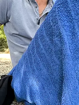 hugobolide online show from 09-22-25, 01:57