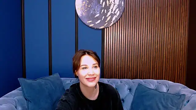 DarcyWilsy online show from 10-24-25, 12:12