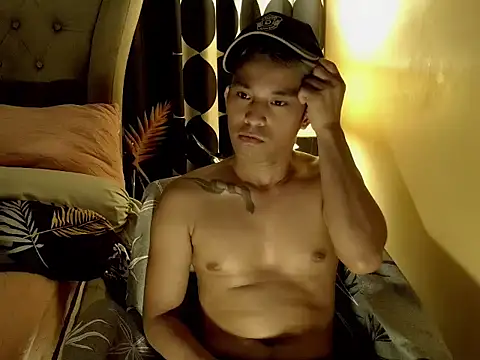 AsianHorseCockOwen online show from 11-25-25, 02:00