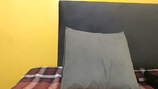 Nina Skye online show from 10-01-25, 08:31