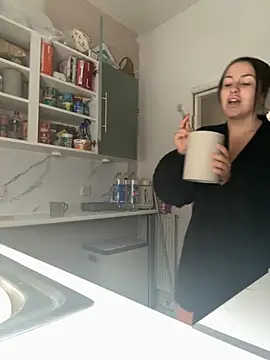 AlyssaAngell online show from 09-15-25, 10:04