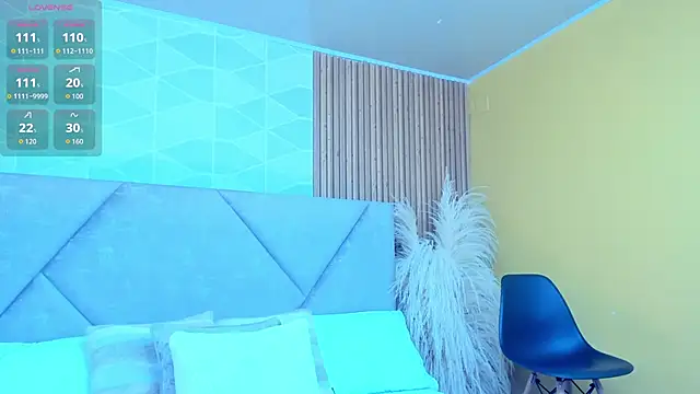 Brunnette Sensation online show from 11-08-25, 06:18