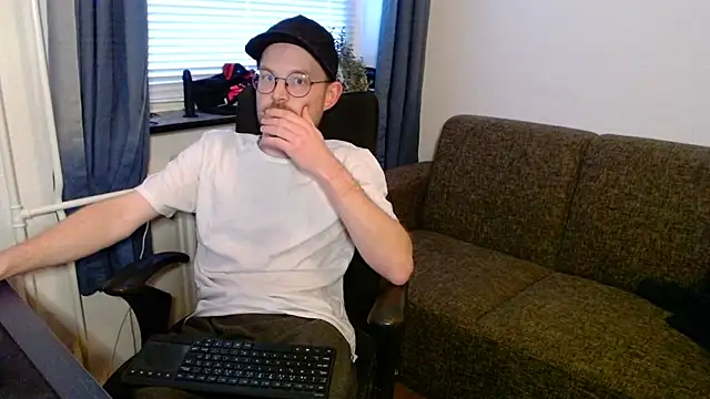 ChefDeLust online show from 11-10-25, 03:00