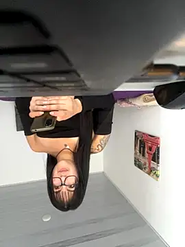 lilitth777 online show from 11-18-25, 03:49