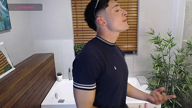 AustinJones  online show from 09-22-25, 08:22