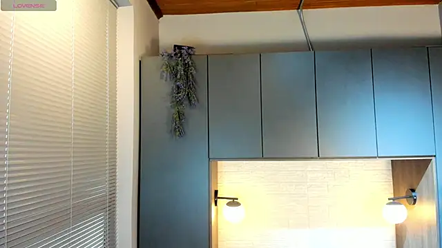 AustinJones  online show from 11-02-25, 07:49