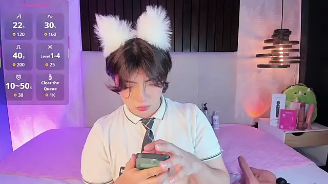 Creamy Angelo online show from 02-20-26, 12:38