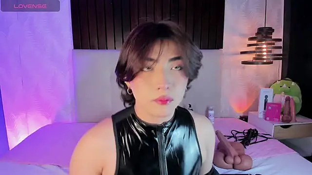 Creamy Angelo online show from 02-22-26, 06:50