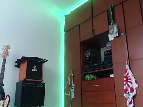 Diego  Barbarie   online show from 09-30-25, 07:41