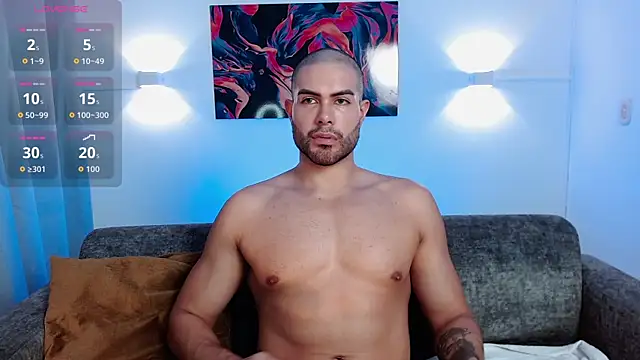 Snapshot of ZarekFox chatting on 11-25-25, 07:25 ZarekFox online show from 11-25-25, 07:25