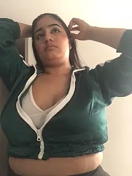 Snapshot of Miia_Parker chatting on 11-03-25, 12:39 Miia Parker online show from 11-03-25, 12:39