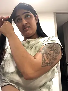 Snapshot of Miia_Parker chatting on 11-19-25, 12:49 Miia Parker online show from 11-19-25, 12:49