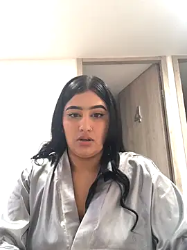 Snapshot of Miia_Parker chatting on 11-20-25, 01:00 Miia Parker online show from 11-20-25, 01:00