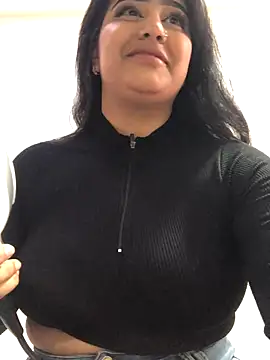 Snapshot of Miia_Parker chatting on 11-25-25, 01:11 Miia Parker online show from 11-25-25, 01:11