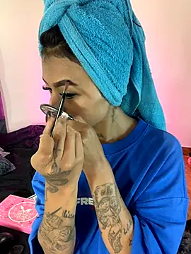 Snapshot of Dirty_isabella18 chatting on 10-15-25, 03:34 Dirty isabella18 online show from 10-15-25, 03:34