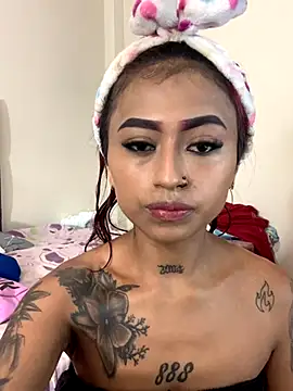 Snapshot of Dirty_isabella18 chatting on 10-29-25, 05:58 Dirty isabella18 online show from 10-29-25, 05:58