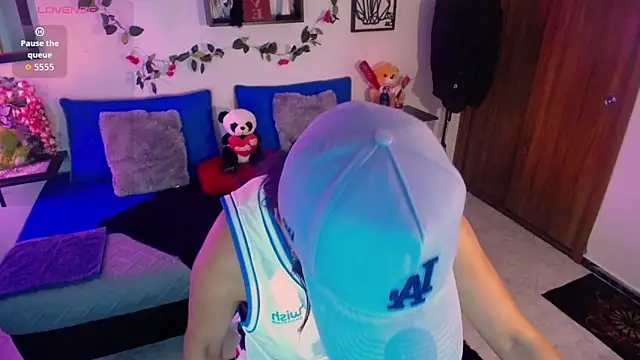 Dakota ro online show from 02-13-26, 08:27