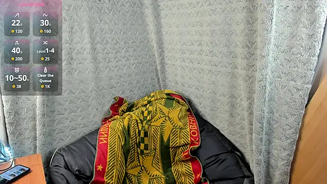 Snapshot of MiaLores chatting on 09-23-25, 08:06 MiaLores online show from 09-23-25, 08:06