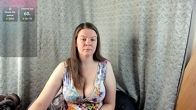 MiaLores online show from 11-04-25, 09:08