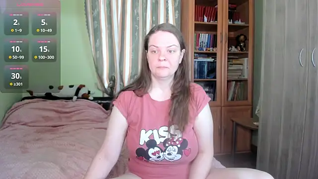 MiaLores online show from 04-07-26, 09:21