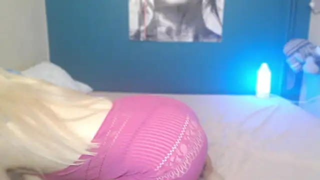 NADINNNE online show from 03-21-26, 11:08