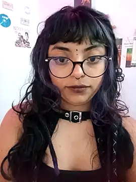 Kirmy mi online show from 09-18-25, 05:48