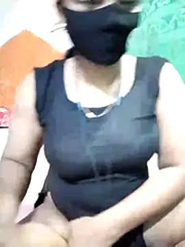 Mistompa24 online show from 10-29-25, 03:25