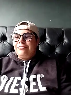 Hailey Curvy online show from 10-13-25, 08:42