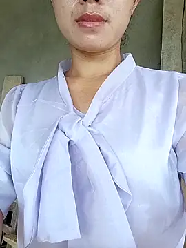 Snapshot of milo123-xx chatting on 09-09-25, 04:45 milo123-xx online show from 09-09-25, 04:45