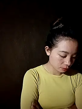 Snapshot of milo123-xx chatting on 09-15-25, 03:34 milo123-xx online show from 09-15-25, 03:34