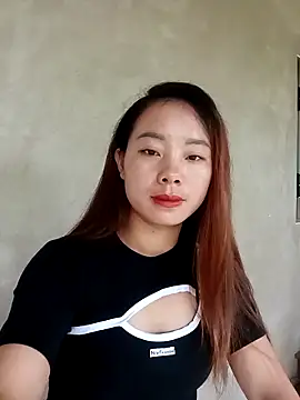 Snapshot of milo123-xx chatting on 09-23-25, 12:02 milo123-xx online show from 09-23-25, 12:02