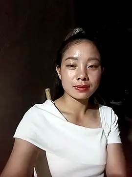 Snapshot of milo123-xx chatting on 09-24-25, 03:37 milo123-xx online show from 09-24-25, 03:37