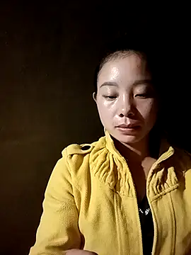 Snapshot of milo123-xx chatting on 09-26-25, 04:00 milo123-xx online show from 09-26-25, 04:00