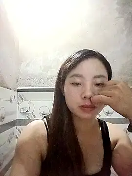 Snapshot of milo123-xx chatting on 09-28-25, 11:48 milo123-xx online show from 09-28-25, 11:48